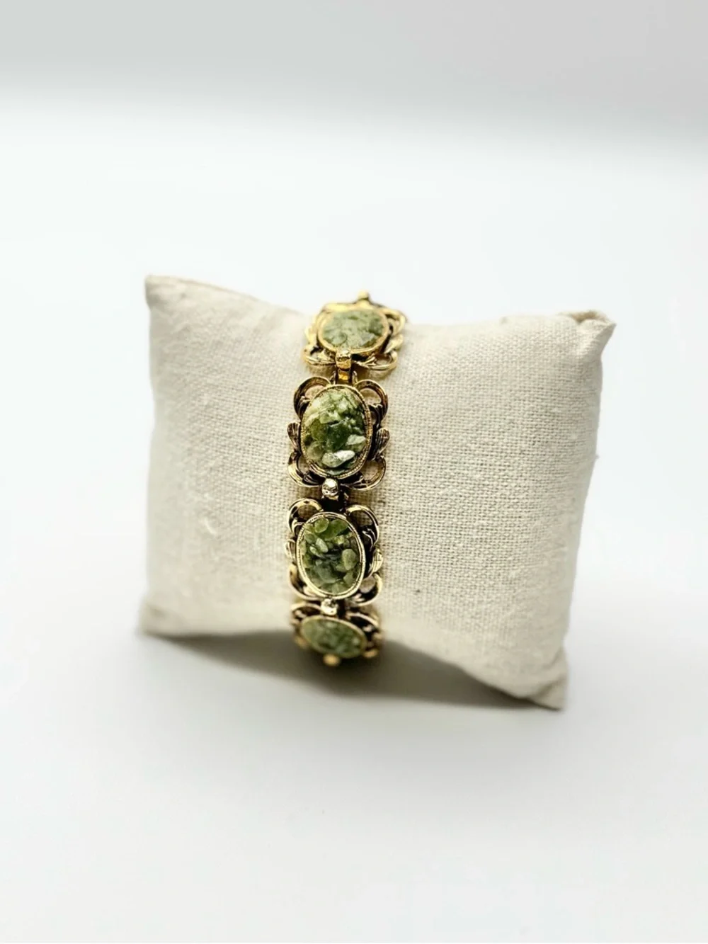 Vintage Green Jade Gold Toned Bracelet